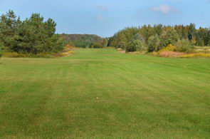 Airfield - Country homes for sale and luxury real estate including horse farms and property in the Caledon and King City areas near Toronto
